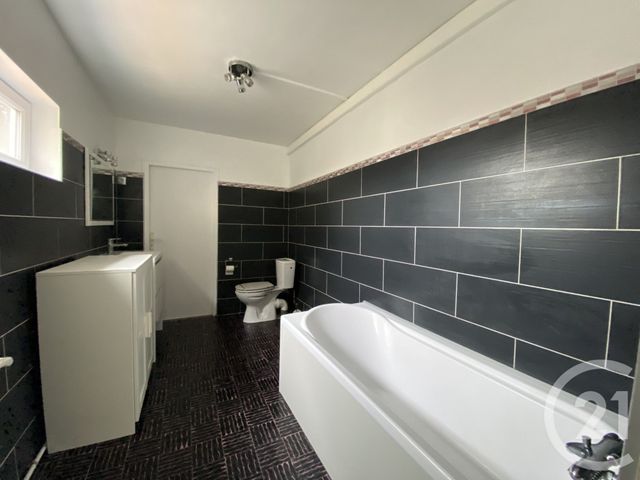 maison à louer - 3 pièces - 88.0 m2 - ST QUENTIN - 02 - PICARDIE - Century 21 Faubourg D'Isle