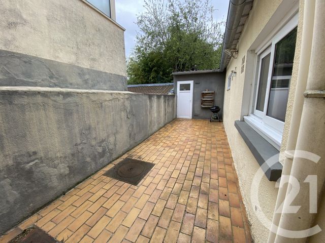 maison à louer - 3 pièces - 88.0 m2 - ST QUENTIN - 02 - PICARDIE - Century 21 Faubourg D'Isle