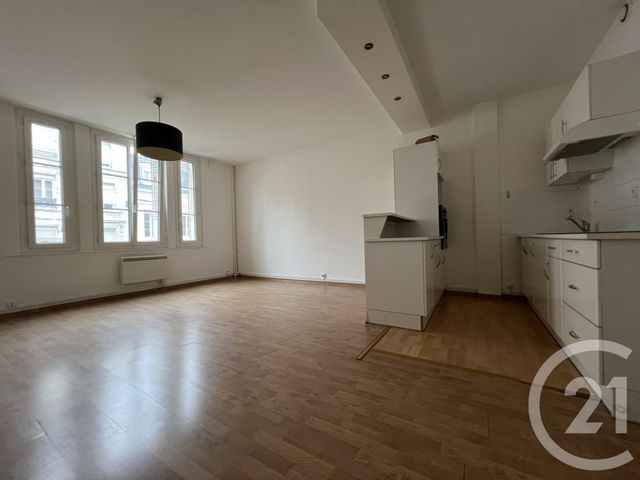 Appartement F2 à vendre - 3 pièces - 58.0 m2 - ST QUENTIN - 02 - PICARDIE - Century 21 Faubourg D'Isle