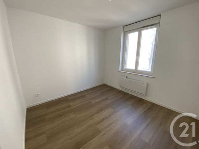 Appartement T2 à louer - 2 pièces - 37.87 m2 - ST QUENTIN - 02 - PICARDIE - Century 21 Faubourg D'Isle