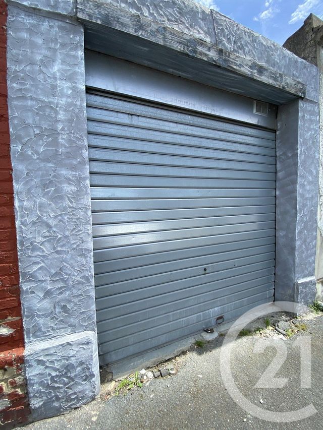 parking - ST QUENTIN - 02