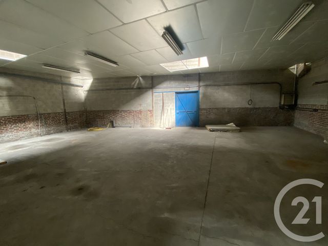 parking à louer - 725.0 m2 - ST QUENTIN - 02 - PICARDIE - Century 21 Faubourg D'Isle
