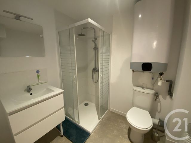 Appartement Studio à louer - 1 pièce - 38.0 m2 - ST QUENTIN - 02 - PICARDIE - Century 21 Faubourg D'Isle
