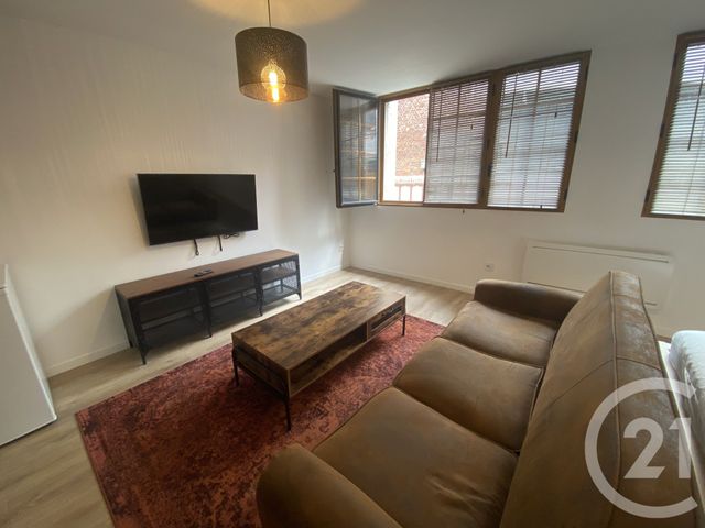 Appartement Studio à louer - 1 pièce - 38.0 m2 - ST QUENTIN - 02 - PICARDIE - Century 21 Faubourg D'Isle