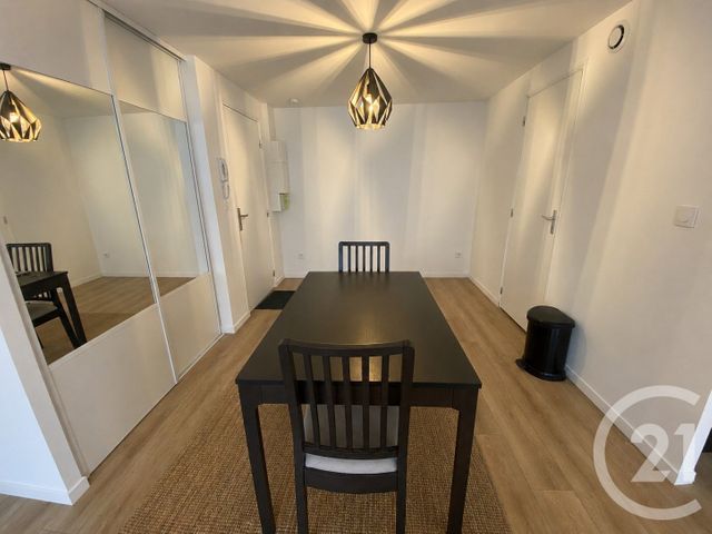 Appartement Studio à louer - 1 pièce - 38.0 m2 - ST QUENTIN - 02 - PICARDIE - Century 21 Faubourg D'Isle