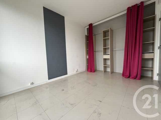 Appartement F3 à vendre - 3 pièces - 55.1 m2 - ST QUENTIN - 02 - PICARDIE - Century 21 Faubourg D'Isle