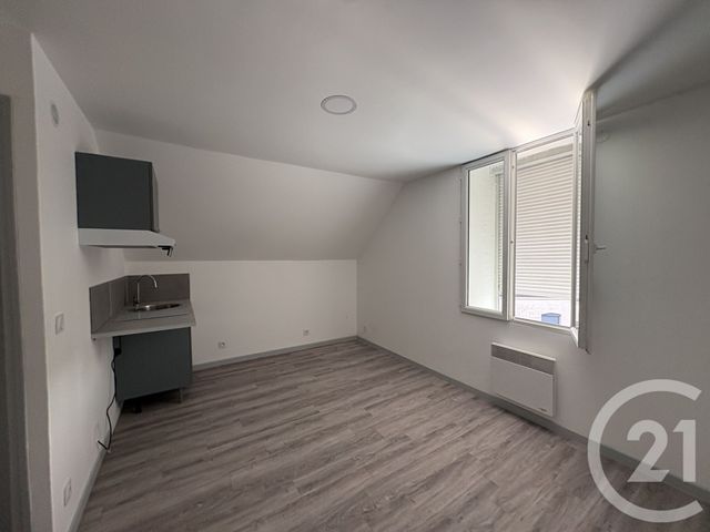 Appartement Studio à louer - 1 pièce - 16.0 m2 - ST QUENTIN - 02 - PICARDIE - Century 21 Faubourg D'Isle