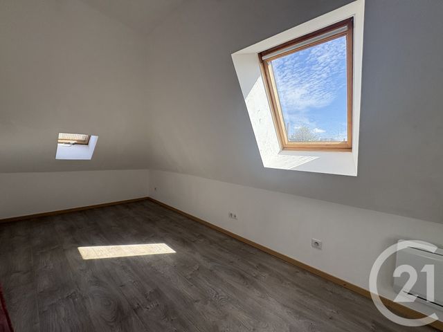 Appartement F1 à louer - 1 pièce - 11.68 m2 - ST QUENTIN - 02 - PICARDIE - Century 21 Faubourg D'Isle
