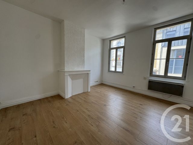 Appartement F2 à louer - 2 pièces - 60.0 m2 - ST QUENTIN - 02 - PICARDIE - Century 21 Faubourg D'Isle