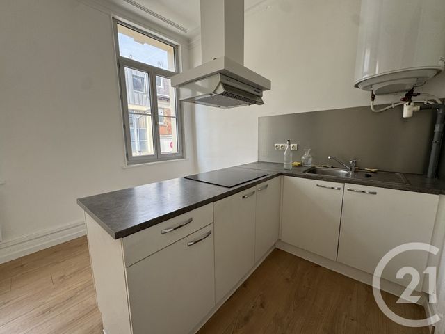 Appartement F2 à louer - 2 pièces - 60.0 m2 - ST QUENTIN - 02 - PICARDIE - Century 21 Faubourg D'Isle