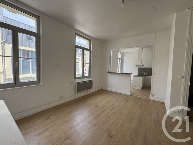 Appartement F2 à louer - 2 pièces - 60.0 m2 - ST QUENTIN - 02 - PICARDIE - Century 21 Faubourg D'Isle
