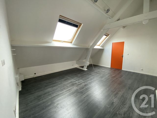 Appartement T4 à louer - 4 pièces - 103.0 m2 - ST QUENTIN - 02 - PICARDIE - Century 21 Faubourg D'Isle
