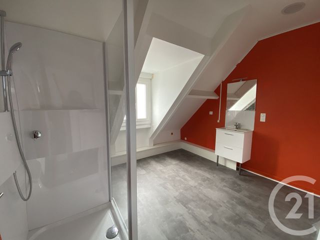 Appartement T4 à louer - 4 pièces - 103.0 m2 - ST QUENTIN - 02 - PICARDIE - Century 21 Faubourg D'Isle