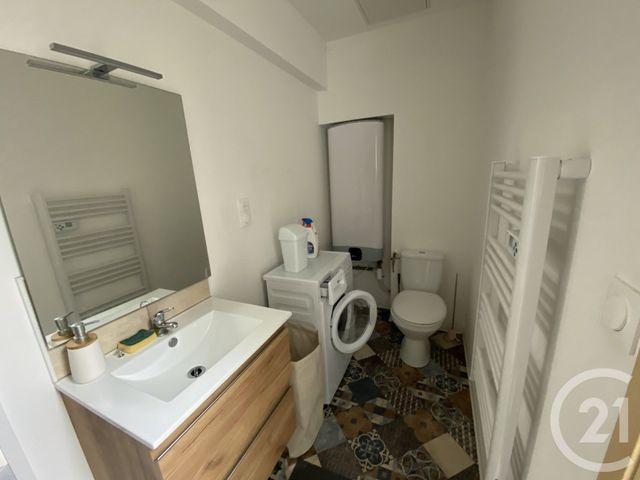 Appartement Duplex à louer - 2 pièces - 27.87 m2 - ST QUENTIN - 02 - PICARDIE - Century 21 Faubourg D'Isle