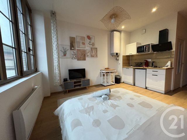 Appartement Studio à louer - 2 pièces - 25.0 m2 - ST QUENTIN - 02 - PICARDIE - Century 21 Faubourg D'Isle